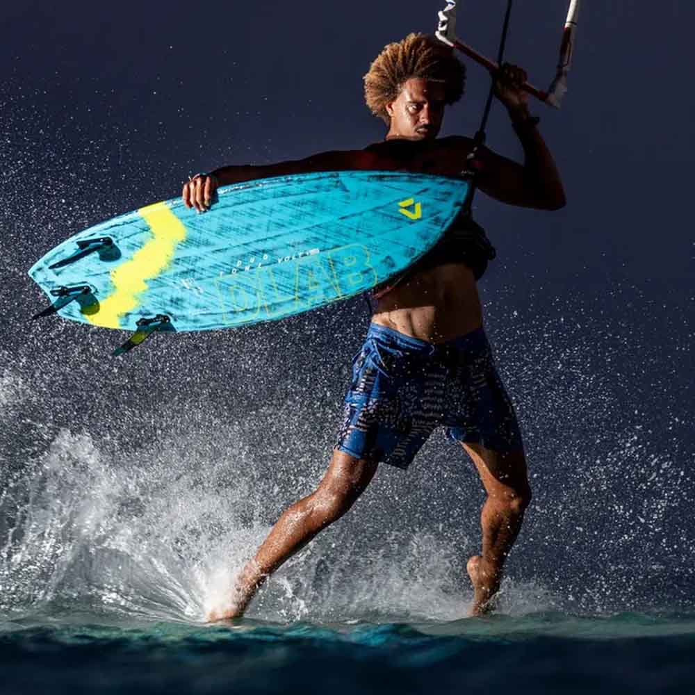 DTK-Volt-D-Lab-Kitesurf-board-44250-3919-Action