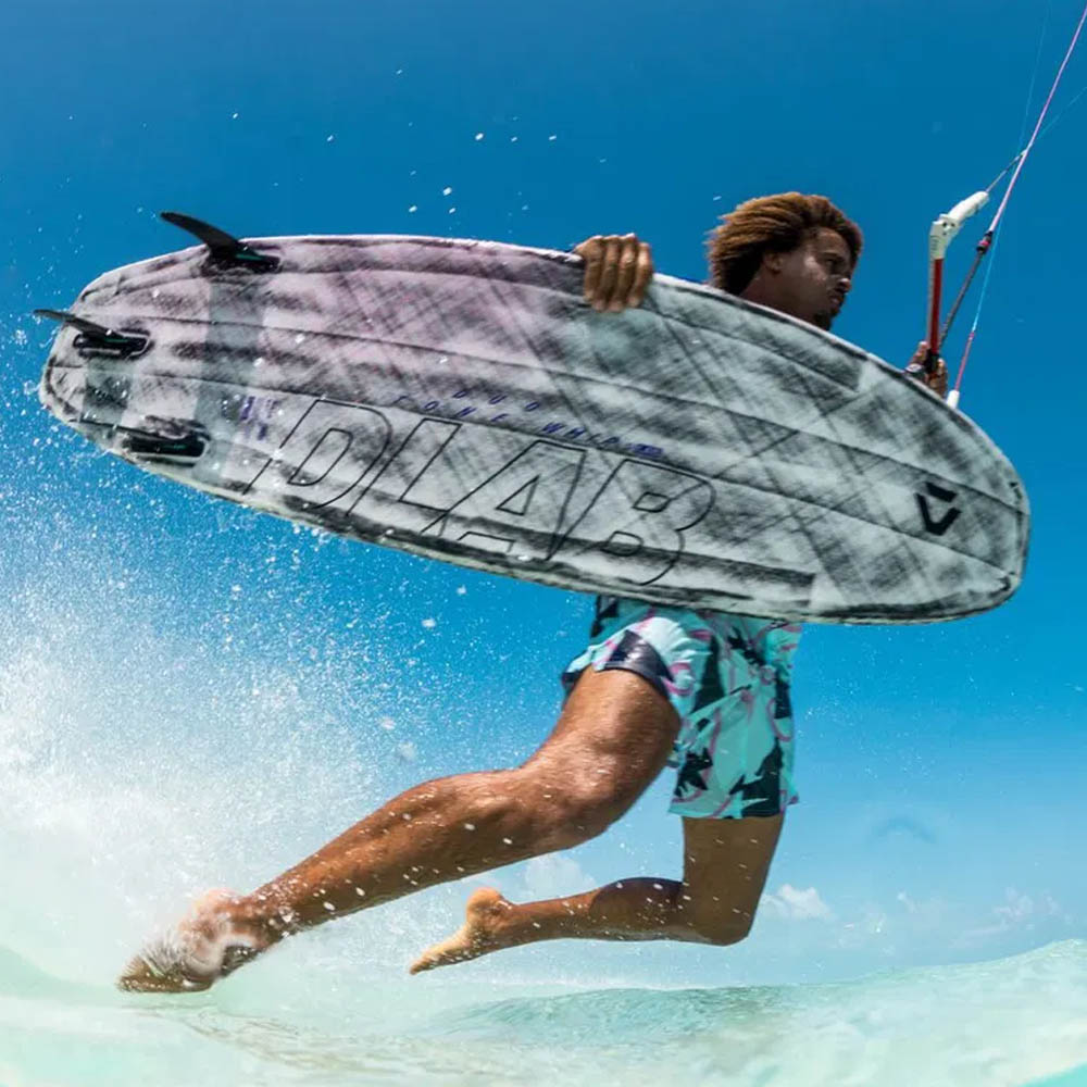 DTK-Whip-D-Lab-Kitesurf-board-44250-3915-Action