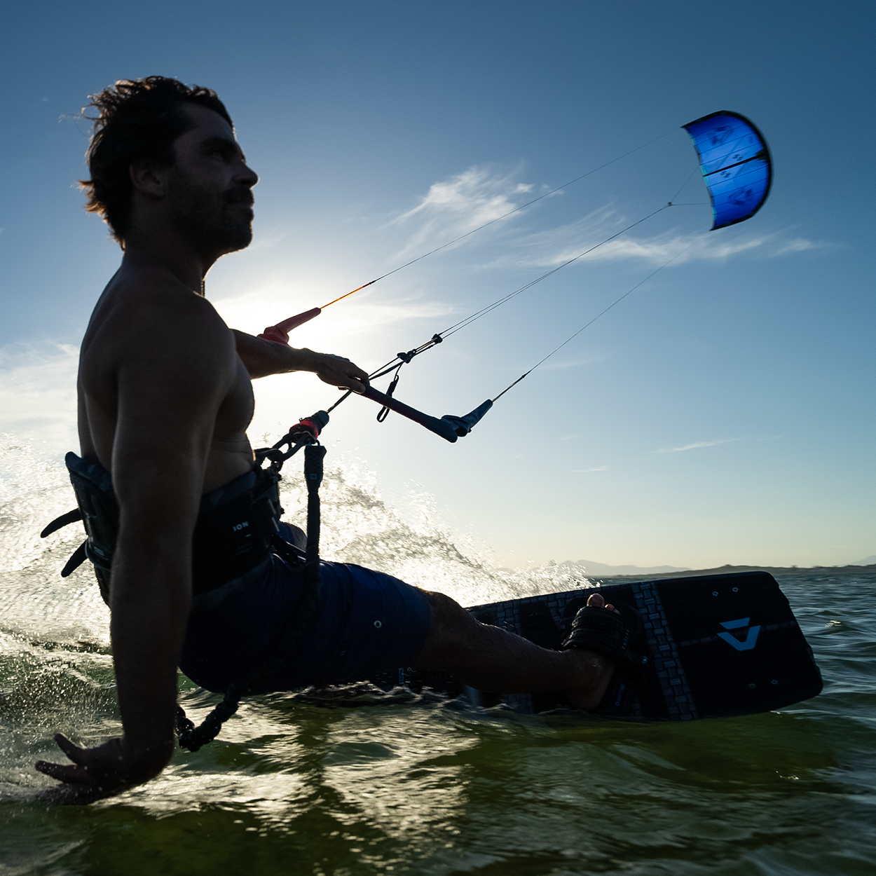Duotone-Kitesurf-2025_0001_Mono